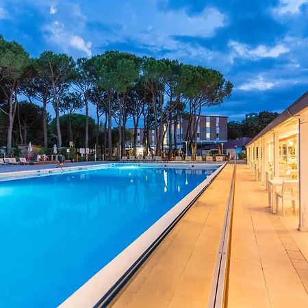 Club Del Sole Family Aldeamento Turístico 3*
